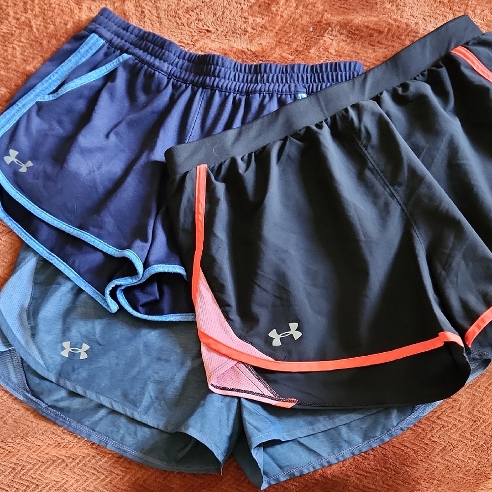 Under Armour Athletic Shorts Black and Blue Lightweight Design